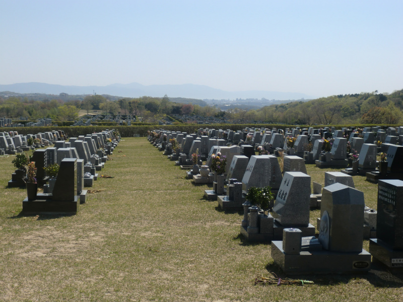 神戸市立　西神墓園