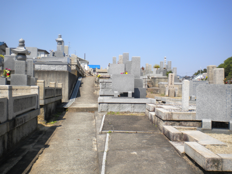 赤坂公営墓地